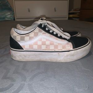 CHECKERED PINK VANS‼️